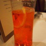 ウン・パッソ - カンパリソーダ