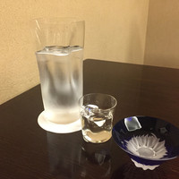 日本料理 幸庵 - うすはりのタンブラーとお猪口