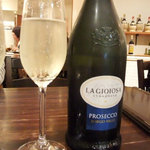 アルバータ - LAGIOIOSA PROSECO BORGO VALLE(ラ・ジョイヨーザ プロセッコ・ボルゴヴァーレ)