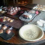 つるりんどう - 店内