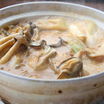 Oyster miso hotpot (miso butter flavor)