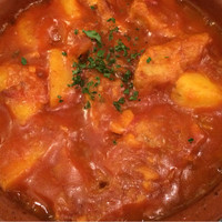sangria 青山店 - マグロとポテトの煮込み
