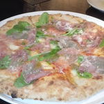 ナミヘイピザ - プロシュート