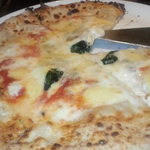 ナミヘイピザ - クワトロフォルマッジ
