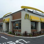 マクドナルド - 印西牧の原のドライブスルー店。