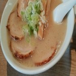 信長ラーメン - チャーシュー麺