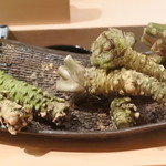 寿しの吉乃 - 種類の違う山葵