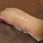 寿しの吉乃 - 天然のシマアジ