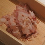 寿しの吉乃 - 見事に花開いたかつお