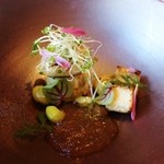 穴子の酒蒸し炙り　鳴門金時ｎエクラゼ　銀杏とむかご添え　牛コンソメゼリー