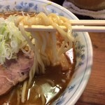 Higashi Ikebukuro Taishouken - みそラーメン（小）（平日限定）麺アップ