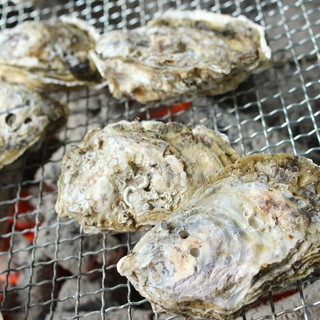 平日限定 焼きカキ 食べ放題大人1名2 000円制限時間90分 ラストオーダー60分 唐泊恵比須かき小屋 福岡市西区その他 シーフード 食べ ログ