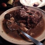 Bistro coda - 牛ホホ肉の赤ワイン煮込み