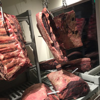 ワカヌイ グリル ダイニング バー 東京 - 素晴らしいお肉。