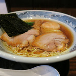 藤堂 - 燻丸 醤油　ズームアップ