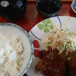 Izakaya Hayato - チキンカツ定食・500円。