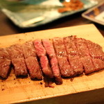 李昇 - 和牛ミスジステーキ調理後