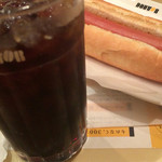 DOUTOR COFFEE SHOP - ジャーマンドックセット  390円