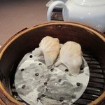 中国料理 美麗華 - 海老入り蒸し餃子