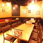 ラパウザ - 店内に明るくゆったりできる空間。女子会やママ会、誕生会など様々なシーンで利用できます☆