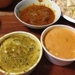 サーグパニール、バターチキン、マトン（持ち帰り）