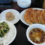 餃子の並商 - 餃子定食ダブル