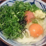 丸亀製麺 - 明太釜玉ねぎたっぷり４１０円