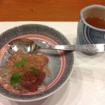 奈良屋 - 2015年11月：夕飯の甘味　ラ・フランス、信州ゼリー掛け、ミント