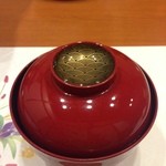 奈良屋 - 2015年11月：青海波の模様は季節問わずに使えるのでいいですね