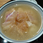 まき村 - アッツアツの出汁を掛ける