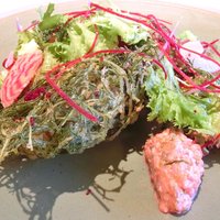 ルカンケ - ランチコース 3400円 の丘ひじきを纏った牡蠣のフリット