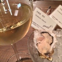 オイスターバー&ワイン BELON 銀座 - ソービニヨンBと厚岸