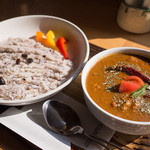 スプーンソング - 「チキンベルベレ・アフリカンBURNスパイスPart2」（1,000円）。一番強烈なカレーだそうです。