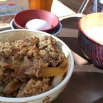 Sukiya - 牛丼＋豚汁＋卵