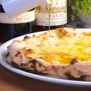 ピッツァ ケベロス_1