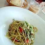 Osteria Zuppa - ベーコンと白菜のパスタ、ジェノバ風