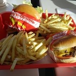 IN-N-OUT BURGER - 