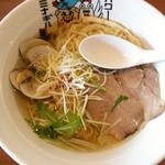 近江熟成醤油ラーメン 十二分屋 - エソラ(750円)