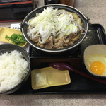 吉野家 - 牛すき鍋膳・肉２倍盛・ねぎ増し1030円