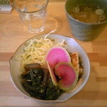 オモヤキッチン - ドリアセットのお惣菜とお味噌汁　2015.12.2