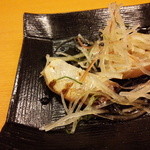 鮨 八や - やはり炙ってある。