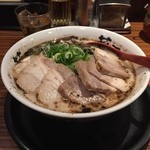 らー麺藤平 - チャーシュー麺