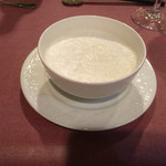 45111362 - ジャガイモのカプチーノ仕立ての冷製スープ