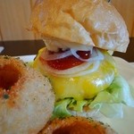ダグズ・バーガー - ダグズ・チーズバーガー LAVAアップグレード
