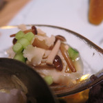 うなぎ亭 友栄 - 旬菜いろいろ　ズームアップ