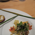 うなぎ亭 友栄 - 旬菜いろいろ　ズームアップ