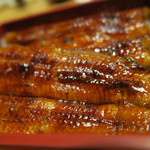 うなぎ亭 友栄 - 上うな重（きも吸・おしんこ付）ズームアップ