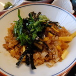 和田金 - 二杯目は薬味を乗せて