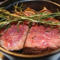 メイン料理5800円～ (税込・サービス料10％別)