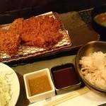 とんかつ マンジェ - マンジェとんかつ定食+肉じゃがコロッケ♪